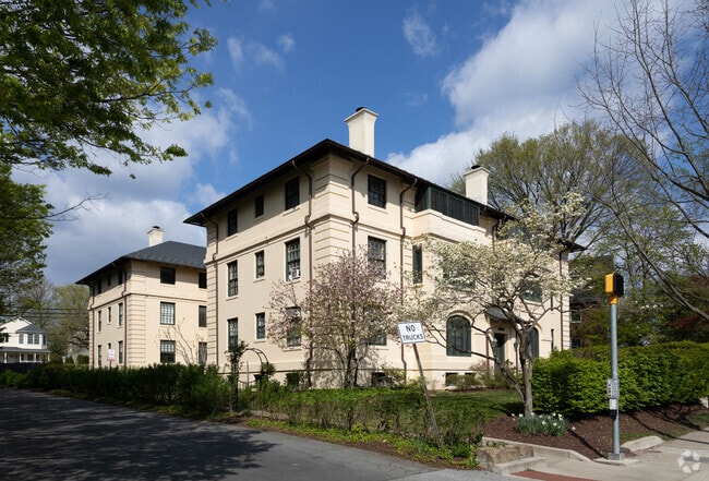 Photo - 4206 Roland Ave