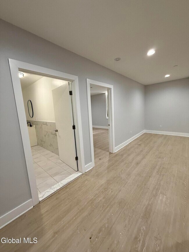 Photo - 5 Broadway Unit 210