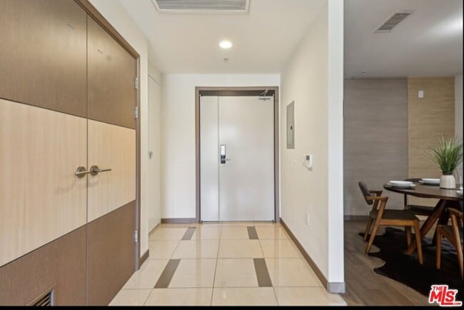 Photo - 903 S New Hampshire Ave Unidad 303