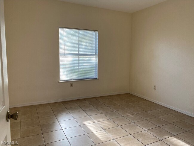 Photo - 11490 Villa Grand Unit 201