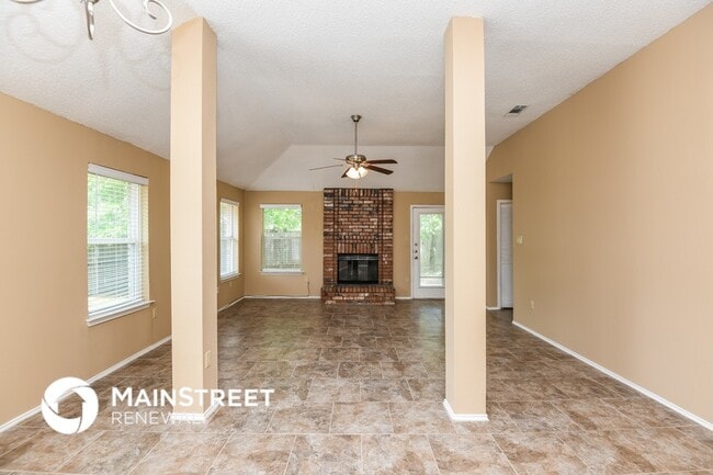 Photo - 2951 Seguin Trail