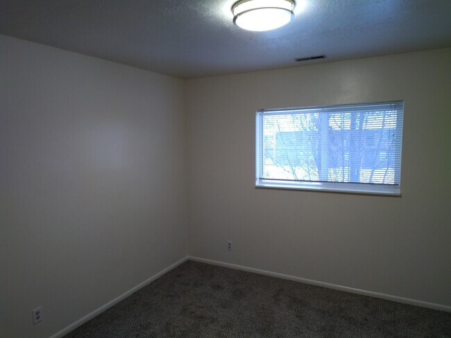 Photo - 1119 N Main St Unidad 5