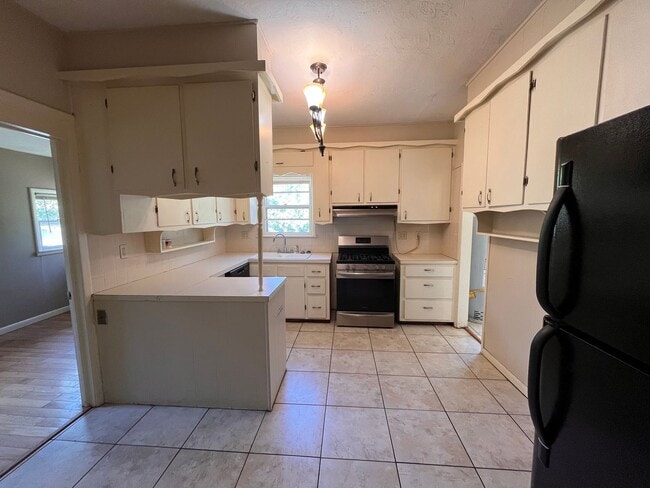 Photo - Beautiful 3 Bedroom Home