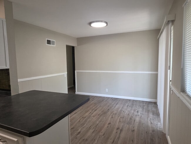 Photo - 2259 Ainsworth Dr