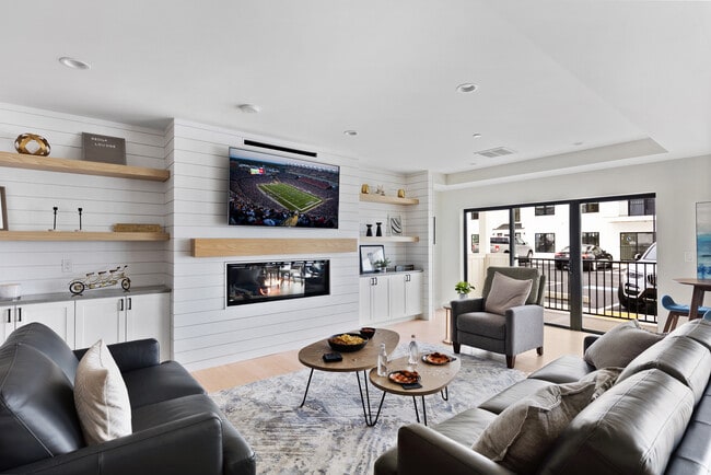 Photo - Sedna Beverly