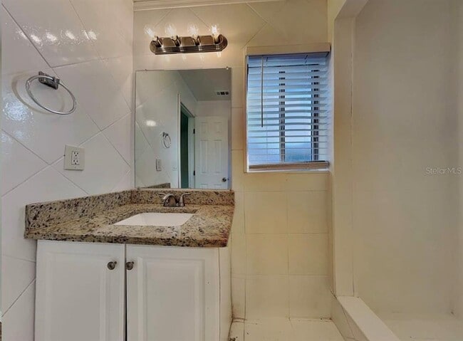 Photo - 963 Sonata Ln