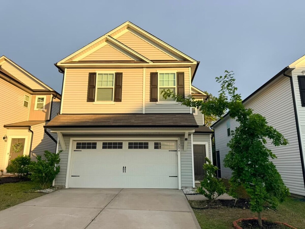 Photo - Beautiful Homes in North Charlotte!!