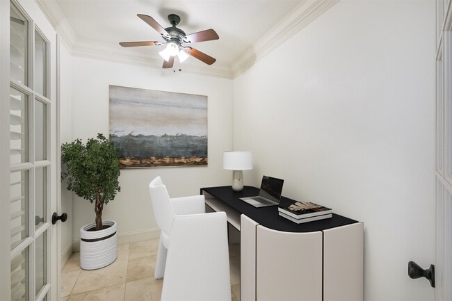 Photo - 407 W Bell St