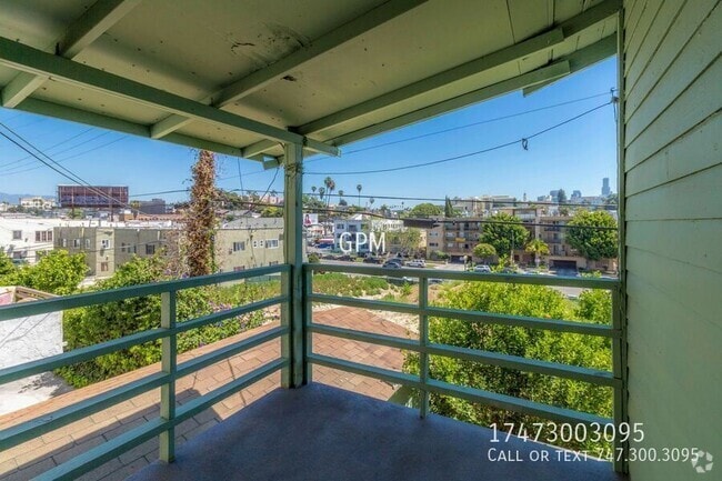 Building Photo - 338 S Benton Way Rental