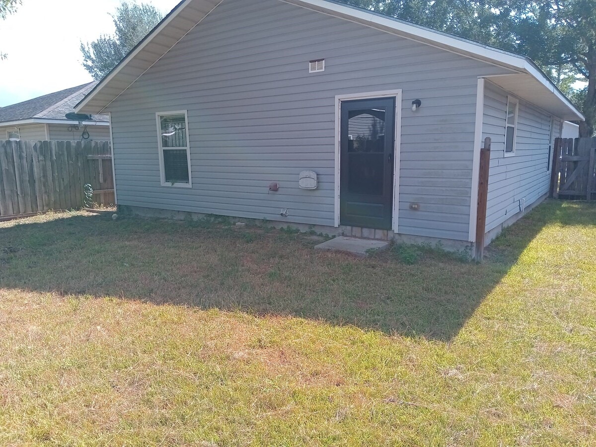 Photo - 11811 Greenmesa Dr