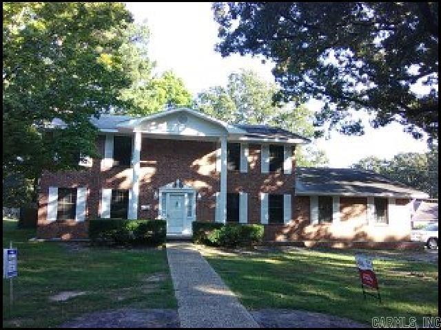 Building Photo - 5800 N Walnut Rd