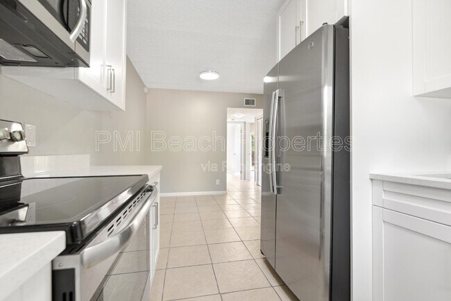 400 Nottingham Cir Unidad D