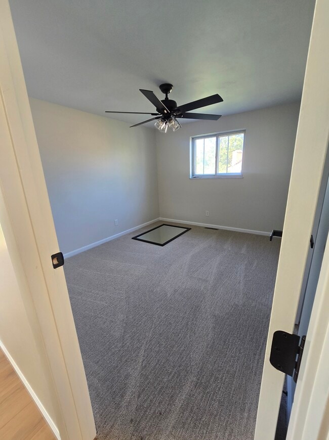 Photo - 1803 Mound Rd