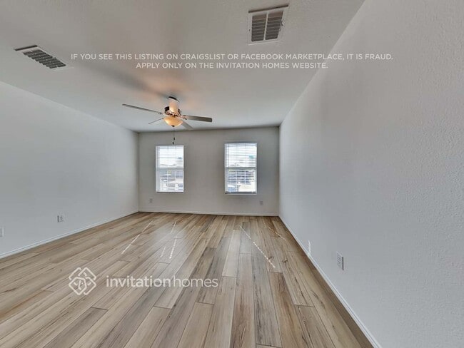 Photo - 214 Br Vlg Wy House