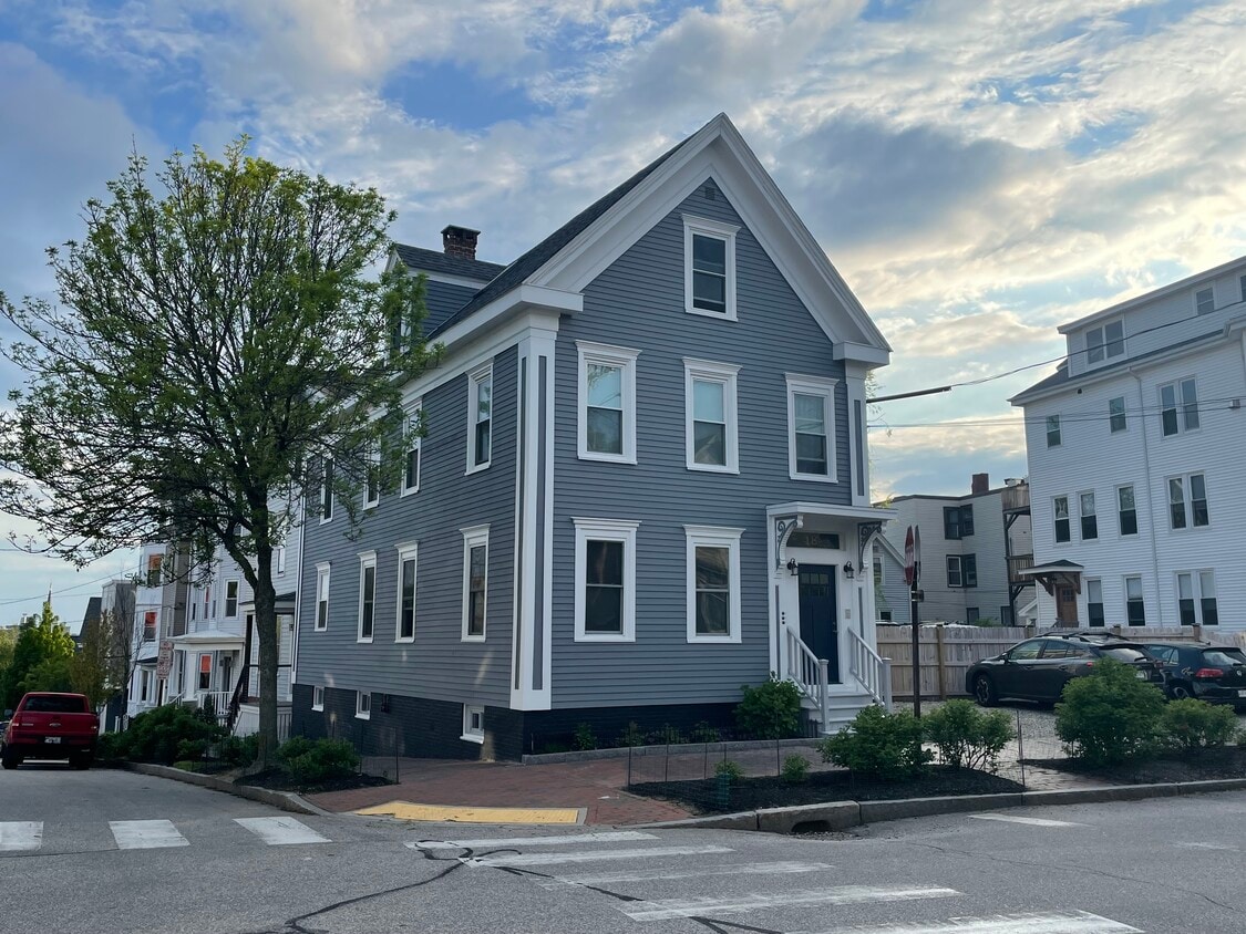 Photo - 18 North St (Portland, ME)