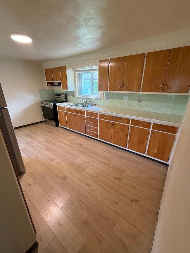 2718 Bedford St Unit 2718 1/2