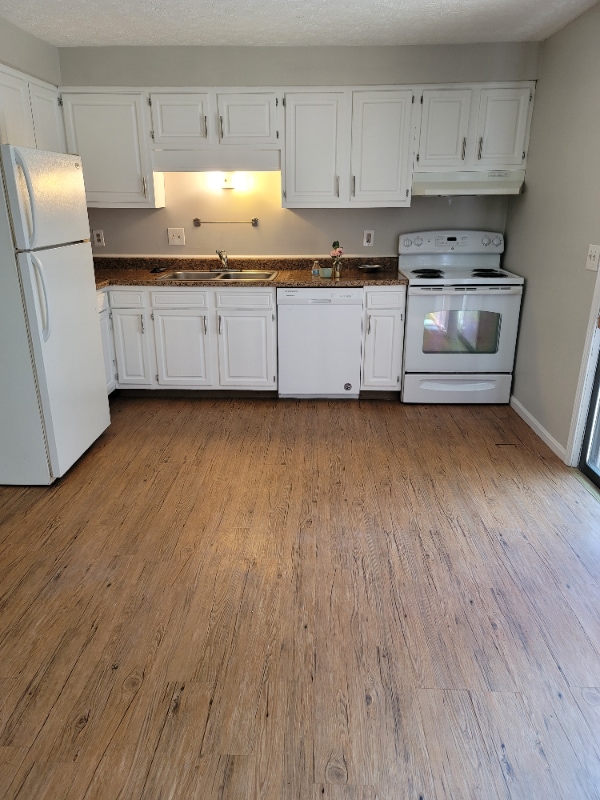 Photo - 1014 Schneider St SE Townhome