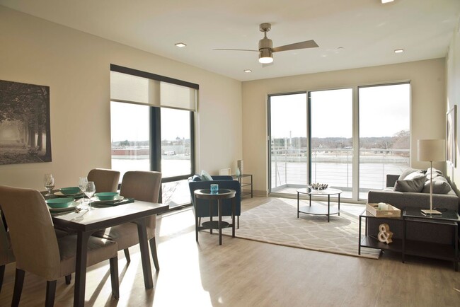 The Homes at River's Edge - The Homes at River's Edge