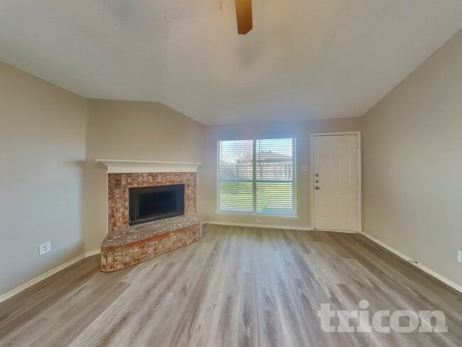 Photo - 2520 Ensenada Ln