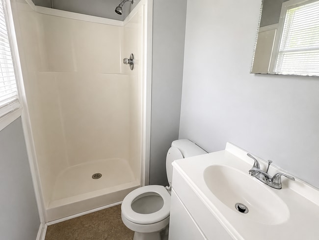 Photo - 3258 Lancing Ln