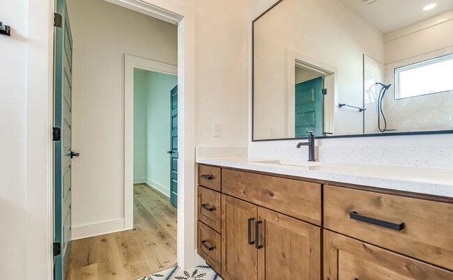 Building Photo - 4946 Glenn Pine Ln