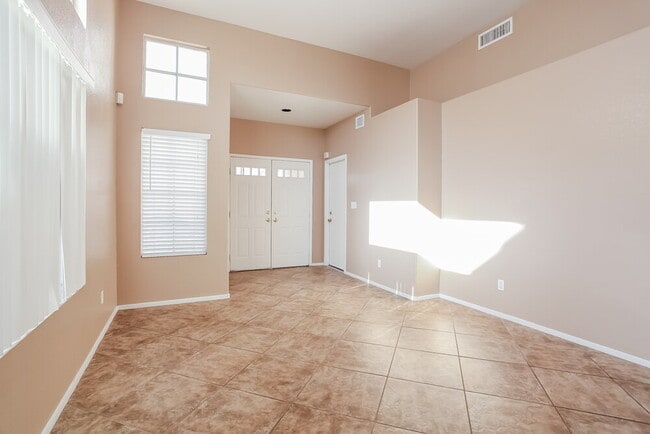 Photo - 6062 Canyon Gap Dr