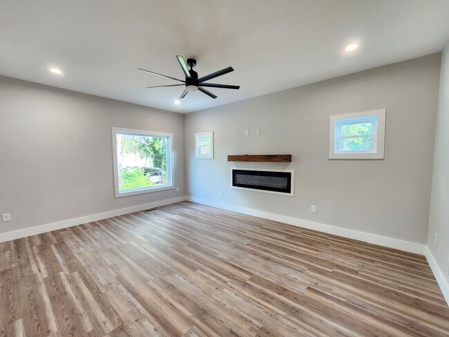 Photo - Asheville Rental!