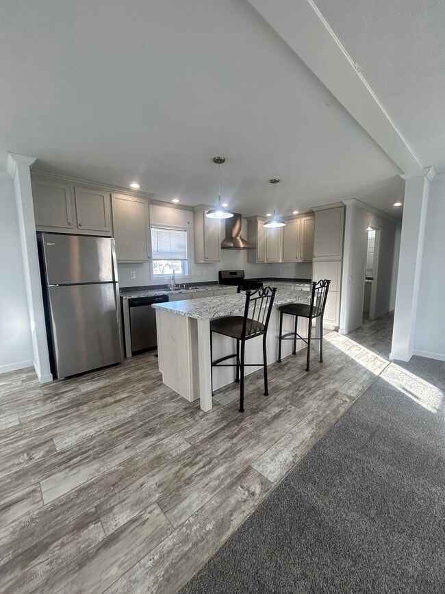 Photo - 54 Hickory Ln