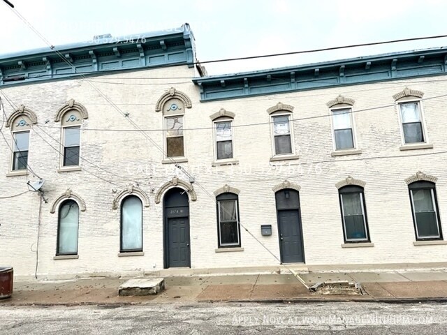 Building Photo - 2179 W 11th St Unit 2