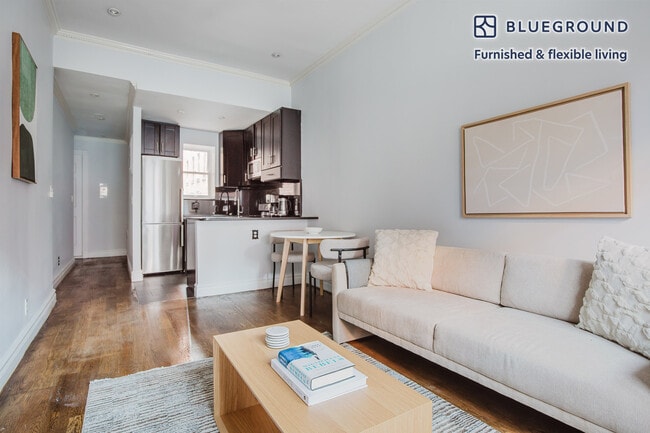 Photo - 290 W 12th St Unidad FL1-ID1592