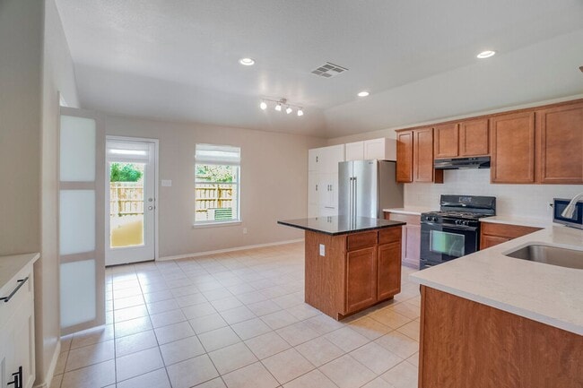 Photo - Charming 3 Bdrm in Pflugerville