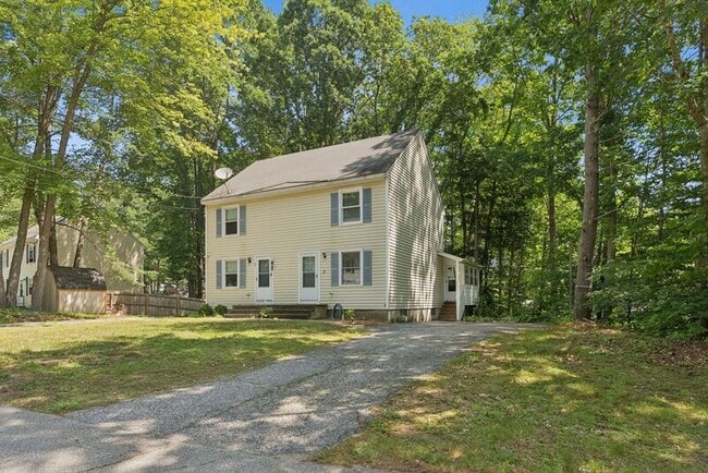 Photo - 5 Woodvale Ct House