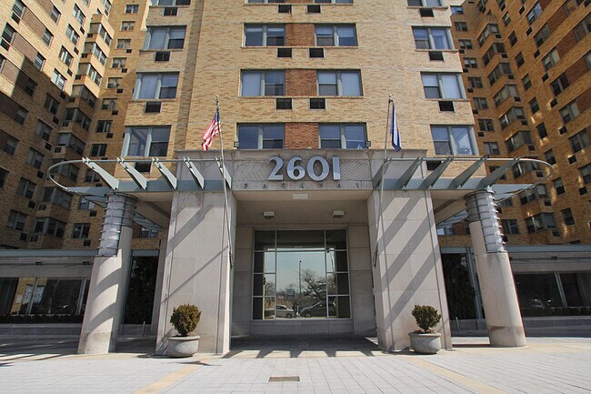 Building Photo - 2601 Pennsylvania Ave Unit 952 Rental