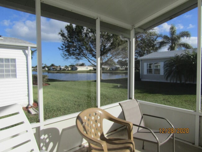 Photo - 7940 Meadowlark Ln