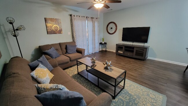 Photo - 601 Peletier Loop Rd