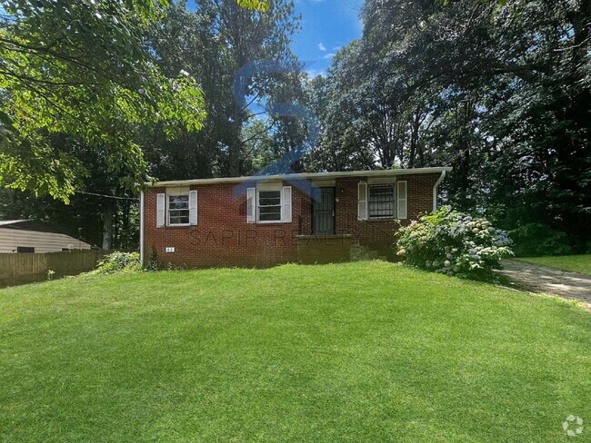 Building Photo - 1017 Rebel Forest Dr SE Rental