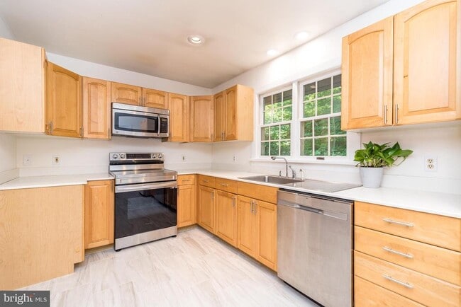 Photo - 171 Tabor Rd