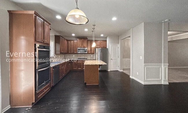 Photo - Beautiful 4-Bedroom Home: Comfort and Convenience Await / Pet-Friendly / Vouchers Accepted.