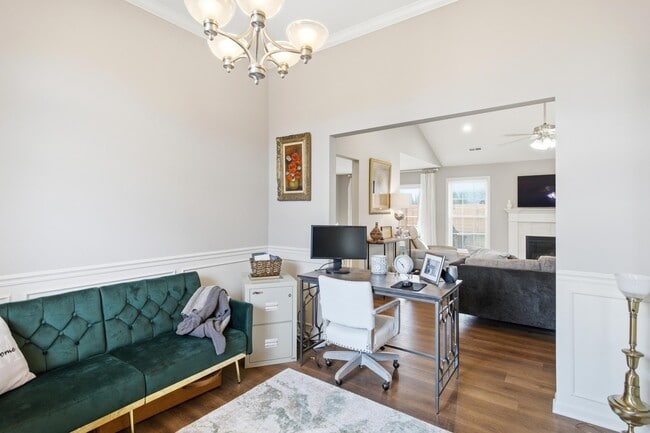 Photo - 5005 Craydon Dr