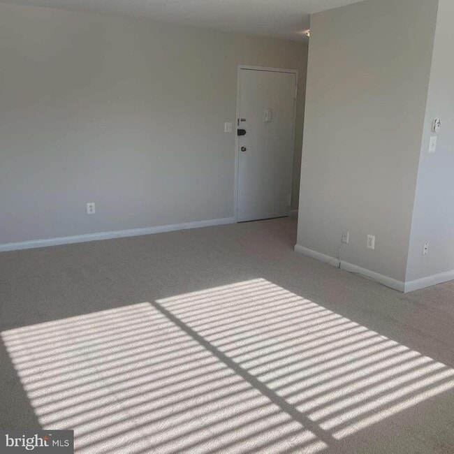 Photo - 3515 Washington Blvd Unit 501
