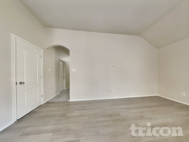 132 Snow Owl Hollow