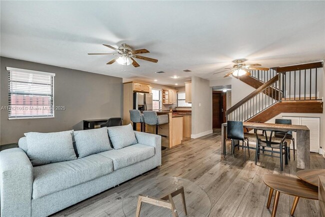 Photo - 2530 NE 9th St Townhome