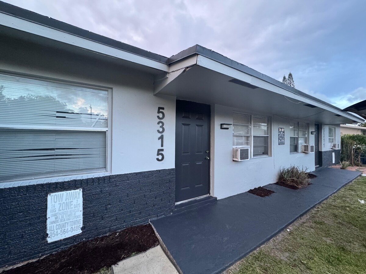 Photo - 1801 NW 55th Ave Unidad Apartment for rent