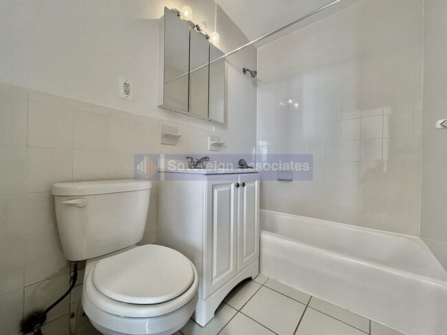 Photo - 3333 Broadway Unit D31J