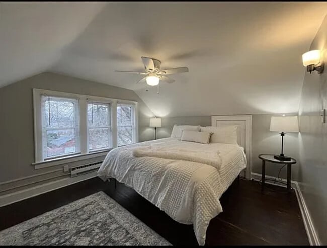 Photo - 1347 Highland St