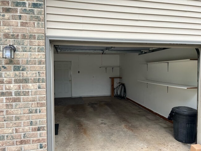 Photo - 450 Skare Rd