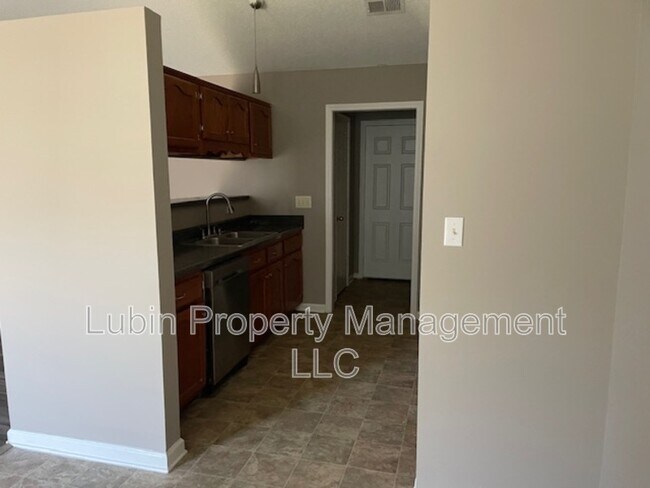 Photo - 2715 Long Shadow Ln