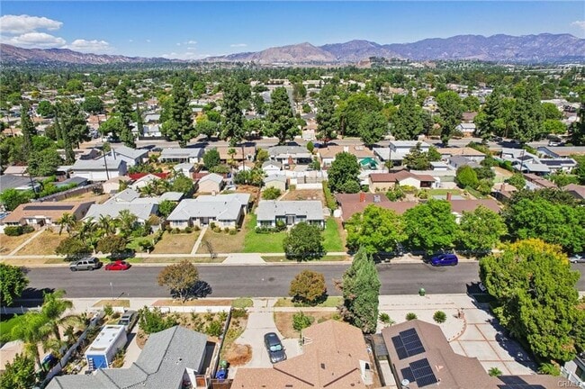 Photo - 16001 Tuba St