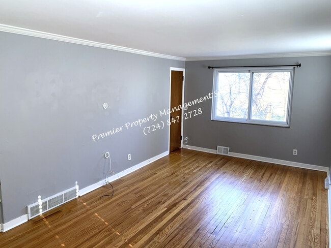 Photo - 8660 Winchester Dr