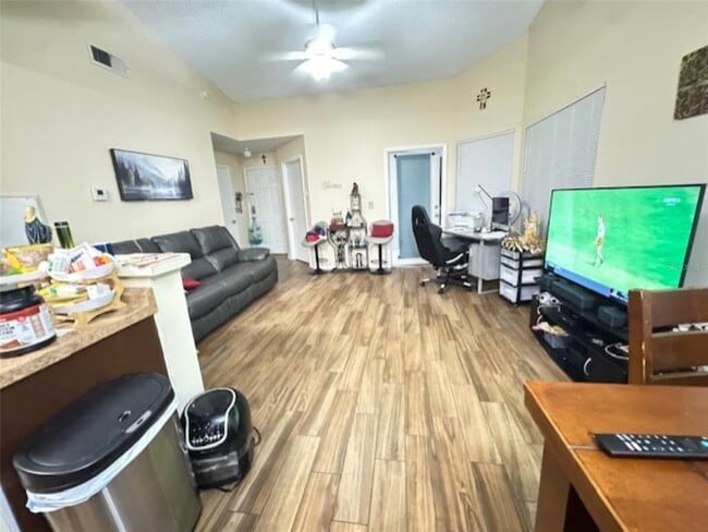 Photo - 2565 Grassy Point Dr Unit 203